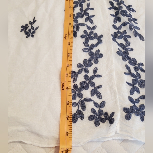 Cover up - Picture 5 of 13